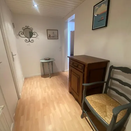 Apartament T2 De Charme Avec Parking Prive, A 100m De La Plage, En Plein Coeur D'arcachon - Fr-1-374-216 *